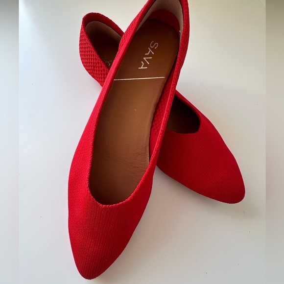 SAVA Red Woven Flats - Picture 2 of 10